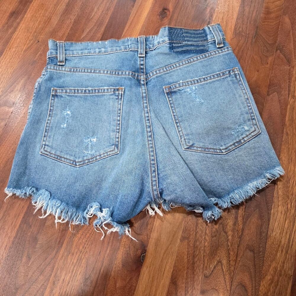 REVICE Blue Denim Star Appliqué Jean Shorts - Picture 2 of 9